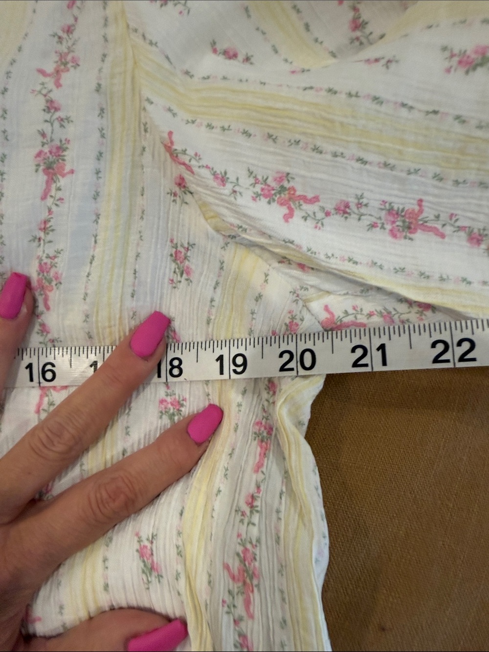 CeCe Cream Floral Stripe Puff-Sleeve Blouse - Picture 4 of 5